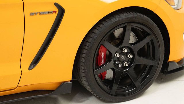 2018 Ford Mustang Shelby GT350R 2dr Fastback | Houston, TX | Houston Auto Credit 2018 Ford Mustang Shelby GT350R 2dr Fastback | Houston, TX | Houston Auto Credit