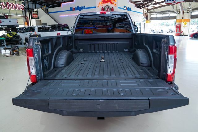 2018 Ford Super Duty F-350 DRW Pickup LARIAT | New York, NY | Spincar Demo Account