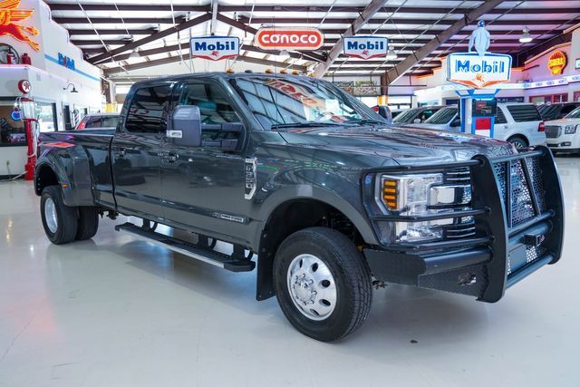 2018 Ford Super Duty F-350 DRW Pickup LARIAT | New York, NY | Spincar Demo Account 2018 Ford Super Duty F-350 DRW Pickup LARIAT | New York, NY | Spincar Demo Account