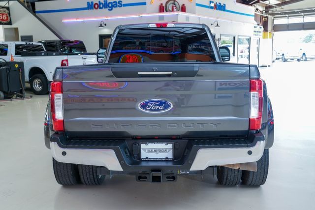 2018 Ford Super Duty F-350 DRW Pickup LARIAT | New York, NY | Spincar Demo Account