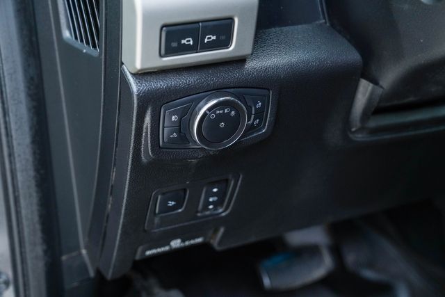 2018 Ford Super Duty F-350 DRW Pickup LARIAT | New York, NY | Spincar Demo Account 2018 Ford Super Duty F-350 DRW Pickup LARIAT | New York, NY | Spincar Demo Account