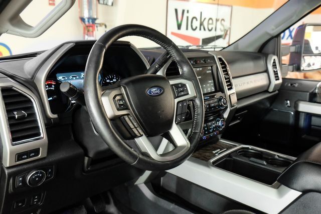 2018 Ford Super Duty F-350 SRW Pickup LARIAT | New York, NY | Spincar Demo Account