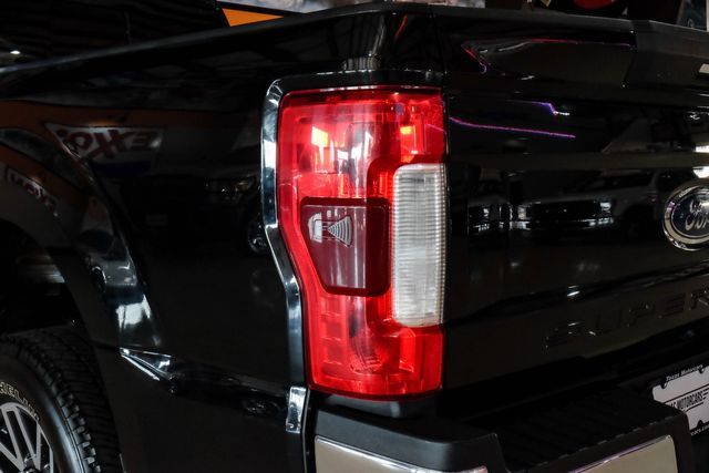 2018 Ford Super Duty F-350 SRW Pickup LARIAT | New York, NY | Spincar Demo Account