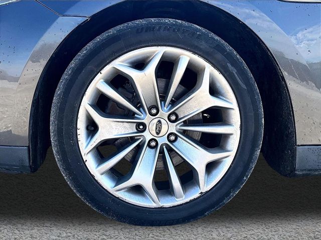 2018 Ford Taurus Limited