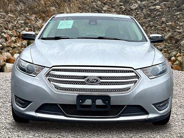 2018 Ford Taurus Limited