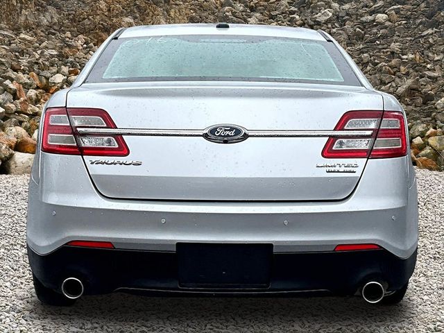 2018 Ford Taurus Limited