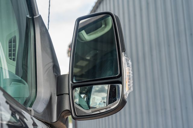 2018 Ford Transit 350 XL MEDIUM ROOF PASSENGER CREW VAN / LOW MILES | Austin, TX | Rocky Mountain Truck Stop Austin 2018 Ford Transit 350 XL MEDIUM ROOF PASSENGER CREW VAN / LOW MILES | Austin, TX | Rocky Mountain Truck Stop Austin