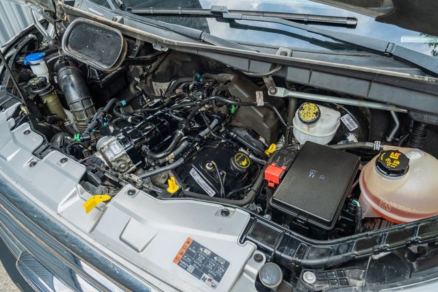 2018 Ford Transit 350 XL MEDIUM ROOF PASSENGER CREW VAN / LOW MILES | Austin, TX | Rocky Mountain Truck Stop Austin 2018 Ford Transit 350 XL MEDIUM ROOF PASSENGER CREW VAN / LOW MILES | Austin, TX | Rocky Mountain Truck Stop Austin