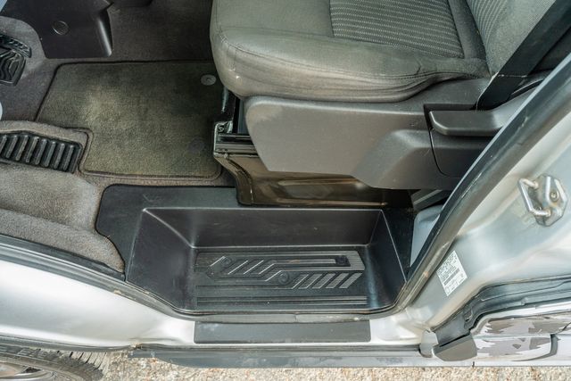 2018 Ford Transit 350 XL MEDIUM ROOF PASSENGER CREW VAN / LOW MILES | Austin, TX | Rocky Mountain Truck Stop Austin 2018 Ford Transit 350 XL MEDIUM ROOF PASSENGER CREW VAN / LOW MILES | Austin, TX | Rocky Mountain Truck Stop Austin