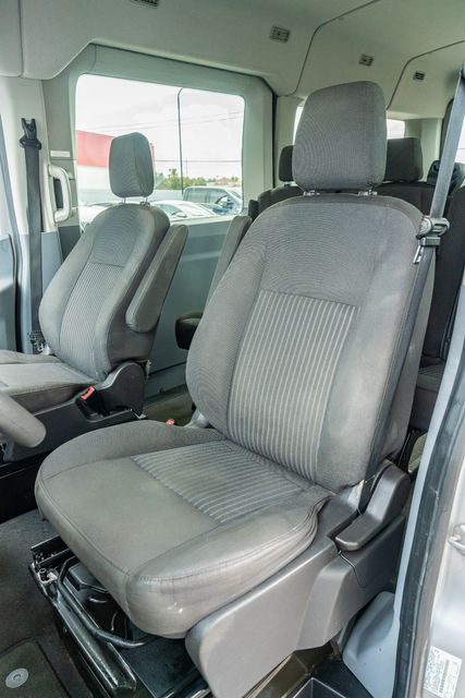 2018 Ford Transit 350 XL MEDIUM ROOF PASSENGER CREW VAN / LOW MILES | Austin, TX | Rocky Mountain Truck Stop Austin 2018 Ford Transit 350 XL MEDIUM ROOF PASSENGER CREW VAN / LOW MILES | Austin, TX | Rocky Mountain Truck Stop Austin