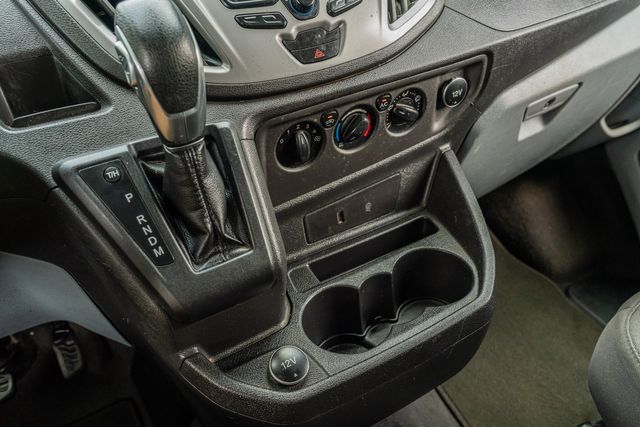 2018 Ford Transit 350 XL MEDIUM ROOF PASSENGER CREW VAN / LOW MILES | Austin, TX | Rocky Mountain Truck Stop Austin 2018 Ford Transit 350 XL MEDIUM ROOF PASSENGER CREW VAN / LOW MILES | Austin, TX | Rocky Mountain Truck Stop Austin