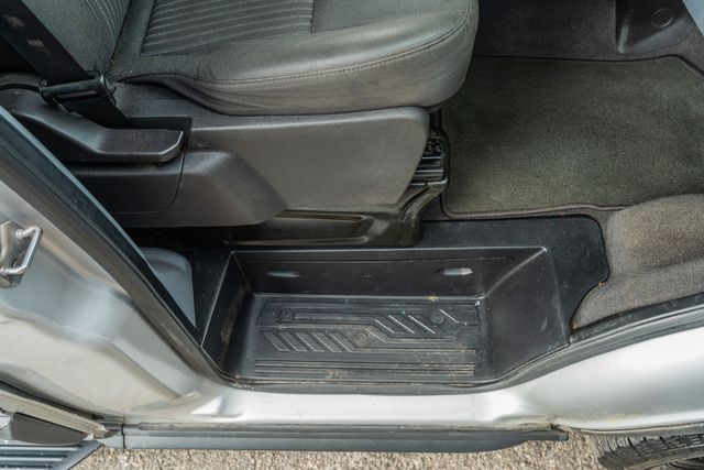 2018 Ford Transit 350 XL MEDIUM ROOF PASSENGER CREW VAN / LOW MILES | Austin, TX | Rocky Mountain Truck Stop Austin 2018 Ford Transit 350 XL MEDIUM ROOF PASSENGER CREW VAN / LOW MILES | Austin, TX | Rocky Mountain Truck Stop Austin