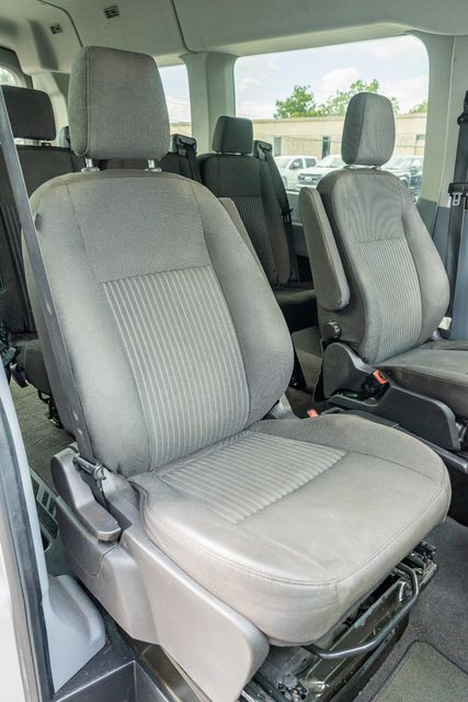 2018 Ford Transit 350 XL MEDIUM ROOF PASSENGER CREW VAN / LOW MILES | Austin, TX | Rocky Mountain Truck Stop Austin 2018 Ford Transit 350 XL MEDIUM ROOF PASSENGER CREW VAN / LOW MILES | Austin, TX | Rocky Mountain Truck Stop Austin