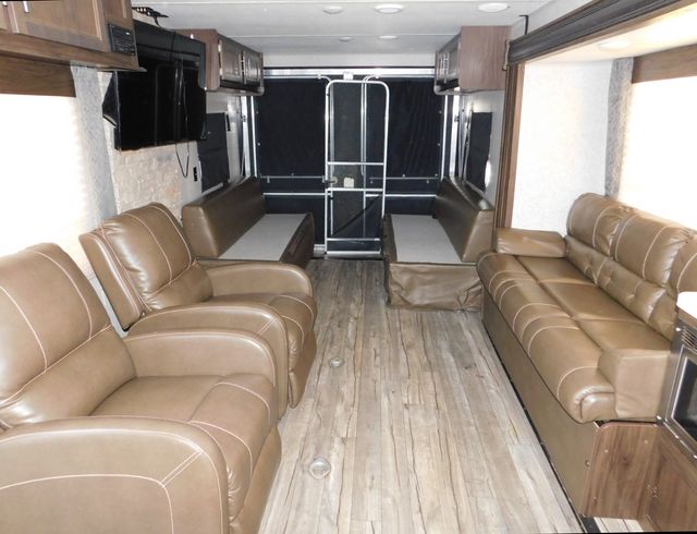 2018 Forest River Cheerokee 294RR