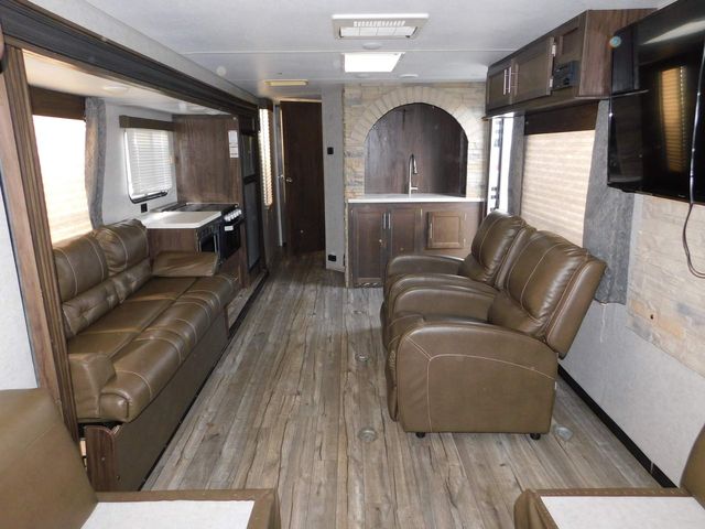 2018 Forest River Cheerokee 294RR