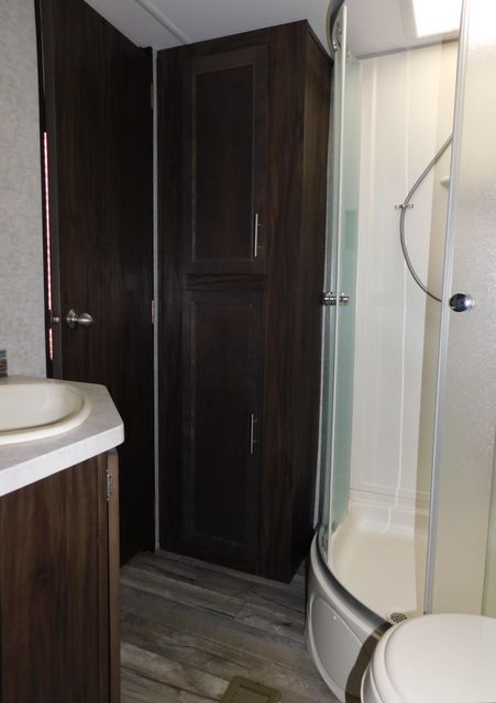 2018 Forest River Cheerokee 294RR