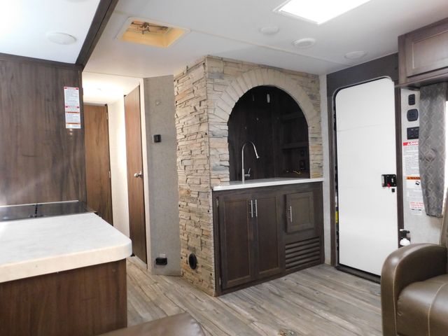 2018 Forest River Cheerokee 294RR