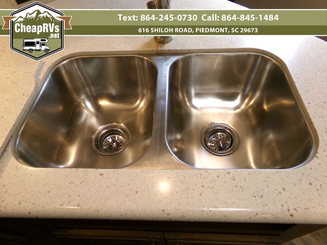 2018 Forest River Wildcat 28sgx  | Piedmont, SC | Cheap RV's LLC