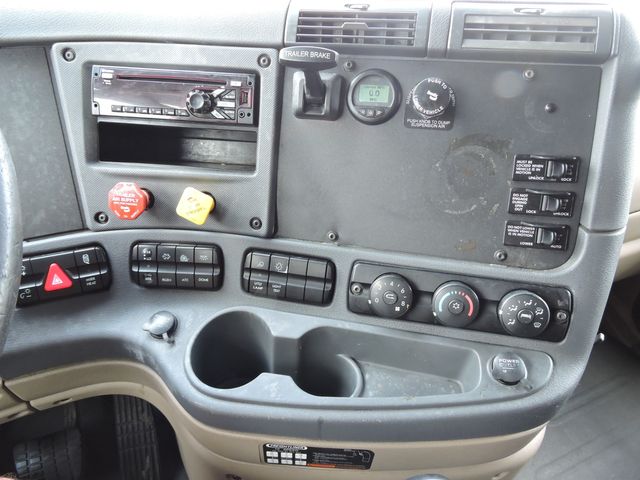 2018 Freightliner CA125 Sleeper