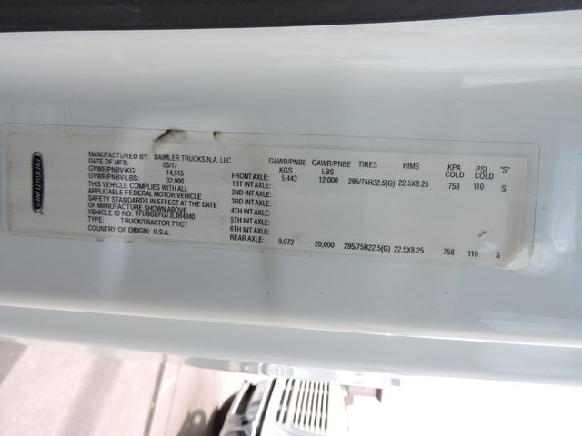 2018 Freightliner CA125 Sleeper