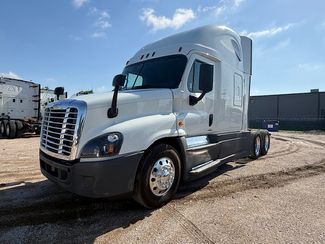 2018 Freightliner CASCADIA 125  | Dallas, TX | Infinity Trucks in Dallas, TX 75247