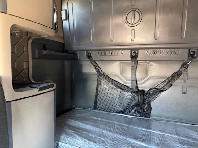 2018 Freightliner CASCADIA 125 | Dallas, TX | Infinity Trucks 2018 Freightliner CASCADIA 125 | Dallas, TX | Infinity Trucks