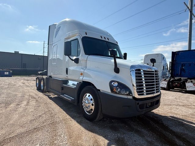 2018 Freightliner CASCADIA 125 | Dallas, TX | Infinity Trucks 2018 Freightliner CASCADIA 125 | Dallas, TX | Infinity Trucks