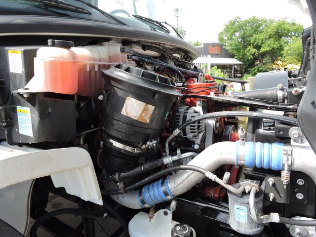 2018 Freightliner M2 Non-CDL Box Truck