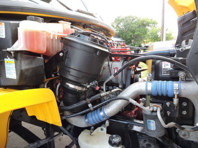 2018 Freightliner M2106 Non-CDL Box Truck 
