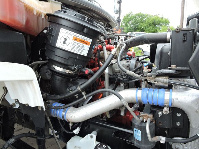 2018 Freightliner M2108 Moffett Flatbed
