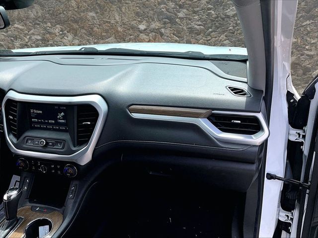 2018 GMC Acadia SLE-2