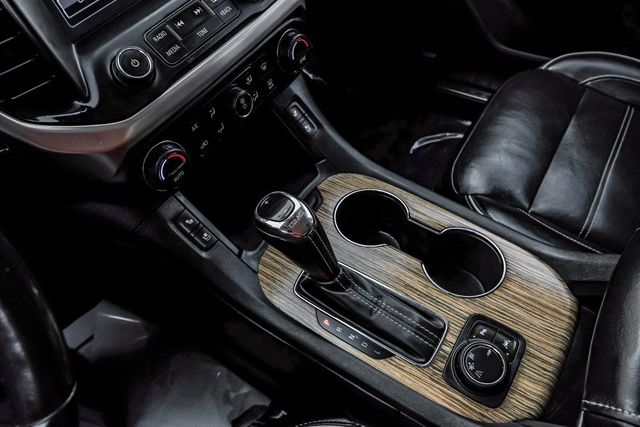 2018 GMC Acadia Denali 2018 GMC Acadia Denali