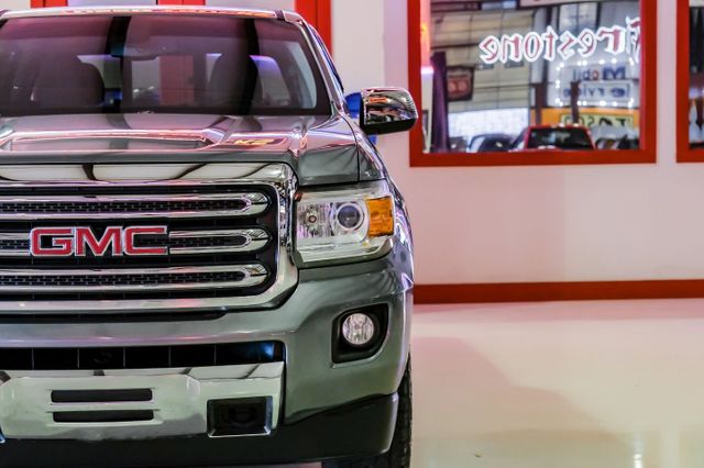 2018 GMC Canyon SLT | Addison, TX | Mr Car Guys 2018 GMC Canyon SLT | Addison, TX | Mr Car Guys