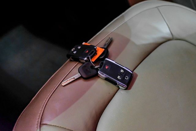 2018 GMC Canyon SLT | Addison, TX | Mr Car Guys