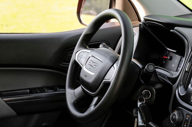 2018 GMC Canyon Base 2018 GMC Canyon Base