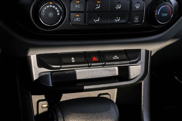 2018 GMC Canyon Base 2018 GMC Canyon Base