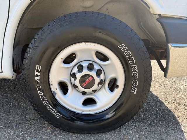 2018 GMC SAVANA G2500 Cargo ONLY 51K MILES V8 | Canton, Ohio | Ohio Auto Warehouse LLC