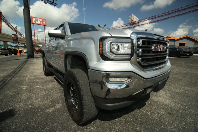 2018 GMC Sierra 1500 SLE | San Antonio, TX | R&L Certified Auto Group 2018 GMC Sierra 1500 SLE | San Antonio, TX | R&L Certified Auto Group