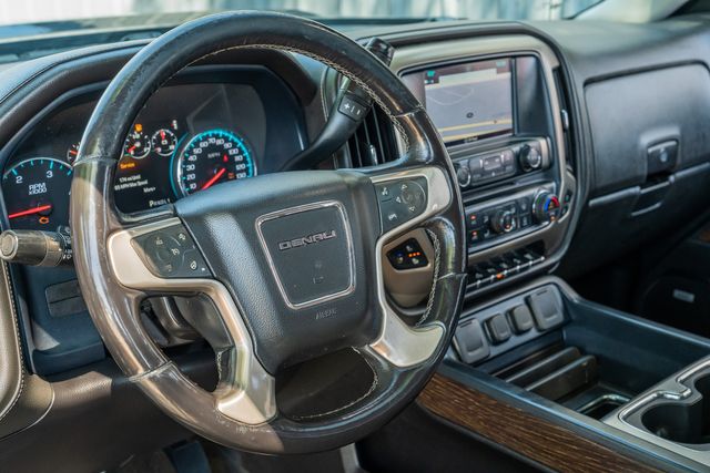 2018 GMC Sierra 2500HD Denali CREW CAB 4X4 / ALLISON DURAMAX CLEAN CARFAX | Dallas, TX | Rocky Mountain Truck Stop Dallas