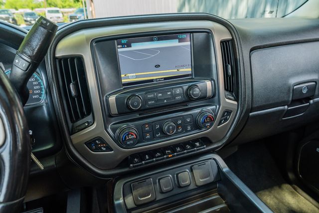 2018 GMC Sierra 2500HD Denali CREW CAB 4X4 / ALLISON DURAMAX CLEAN CARFAX | Dallas, TX | Rocky Mountain Truck Stop Dallas 2018 GMC Sierra 2500HD Denali CREW CAB 4X4 / ALLISON DURAMAX CLEAN CARFAX | Dallas, TX | Rocky Mountain Truck Stop Dallas