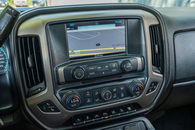 2018 GMC Sierra 2500HD Denali CREW CAB 4X4 / ALLISON DURAMAX CLEAN CARFAX | Dallas, TX | Rocky Mountain Truck Stop Dallas 2018 GMC Sierra 2500HD Denali CREW CAB 4X4 / ALLISON DURAMAX CLEAN CARFAX | Dallas, TX | Rocky Mountain Truck Stop Dallas
