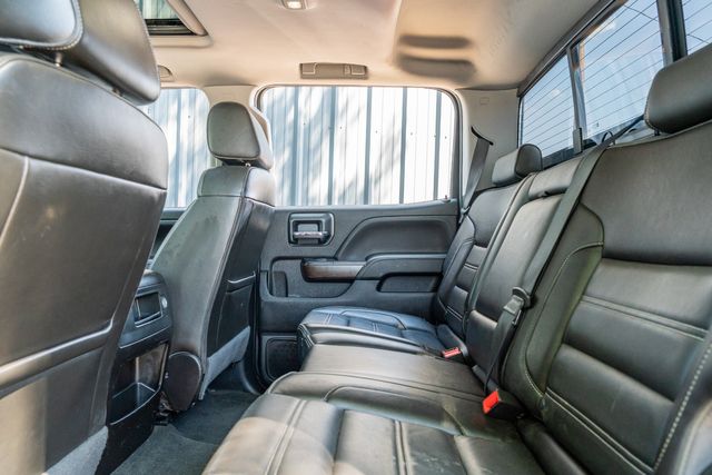 2018 GMC Sierra 2500HD Denali CREW CAB 4X4 / ALLISON DURAMAX CLEAN CARFAX | Dallas, TX | Rocky Mountain Truck Stop Dallas