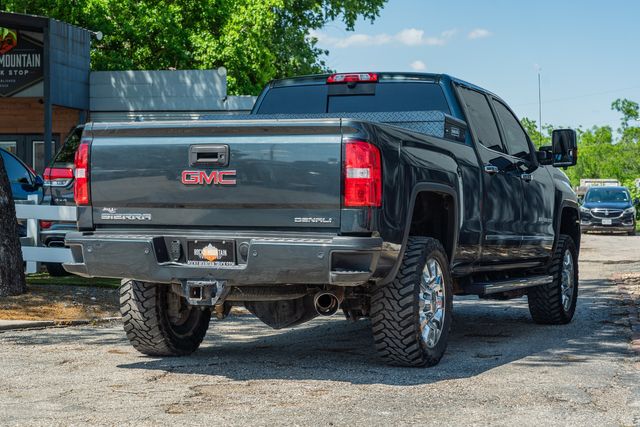 2018 GMC Sierra 2500HD Denali CREW CAB 4X4 / ALLISON DURAMAX CLEAN CARFAX | Dallas, TX | Rocky Mountain Truck Stop Dallas 2018 GMC Sierra 2500HD Denali CREW CAB 4X4 / ALLISON DURAMAX CLEAN CARFAX | Dallas, TX | Rocky Mountain Truck Stop Dallas