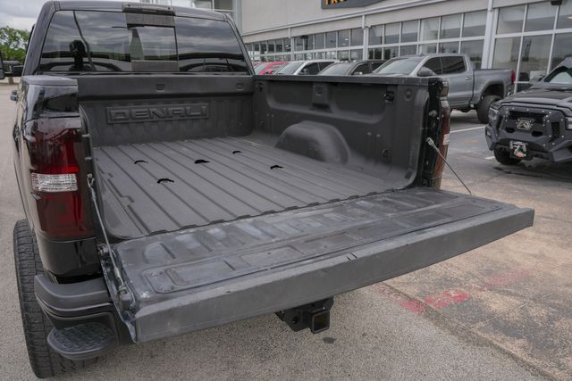 2018 GMC Sierra 2500HD Denali CREW CAB 4X4 W/ UPGRADES / LOADED | Austin, TX | Rocky Mountain Truck Stop Austin