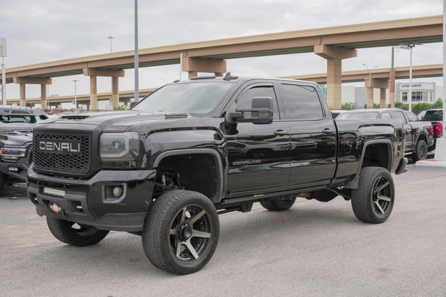 2018 GMC Sierra 2500HD Denali CREW CAB 4X4 W/ UPGRADES / LOADED | Austin, TX | Rocky Mountain Truck Stop Austin 2018 GMC Sierra 2500HD Denali CREW CAB 4X4 W/ UPGRADES / LOADED | Austin, TX | Rocky Mountain Truck Stop Austin