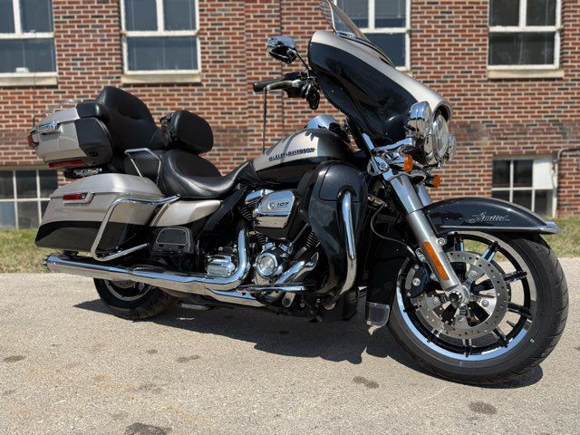 2018 Harley-Davidson Electra Glide Ultra Limited | Oaks, PA | East 11 Motorcycle Exchange, LLC