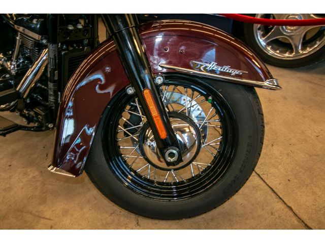 2018 Harley-Davidson FLHC FLH80 HERITAGE