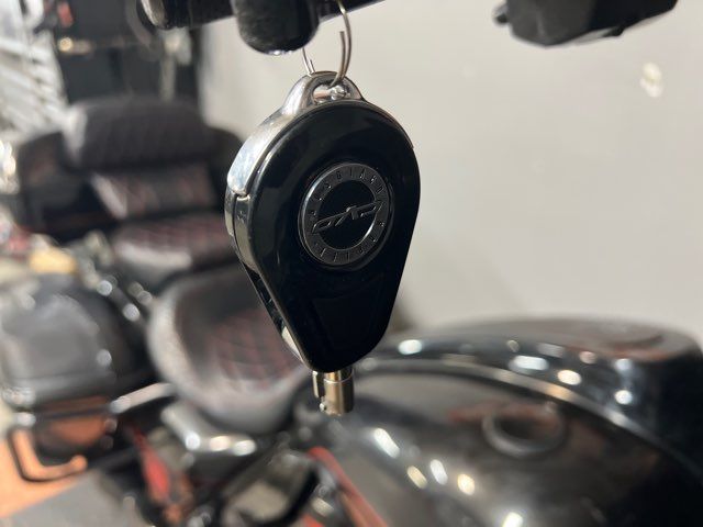 2018 Harley-Davidson Road Glide CVO