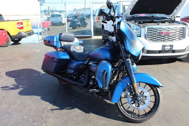 2018 Harley-Davidson Street Glide Special 115th Anniversary | Granite City, Illinois | MasterCars Company Inc. 2018 Harley-Davidson Street Glide Special 115th Anniversary | Granite City, Illinois | MasterCars Company Inc.