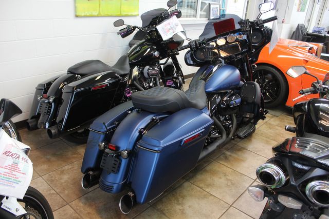 2018 Harley-Davidson Street Glide Special 115th Anniversary | Granite City, Illinois | MasterCars Company Inc. 2018 Harley-Davidson Street Glide Special 115th Anniversary | Granite City, Illinois | MasterCars Company Inc.